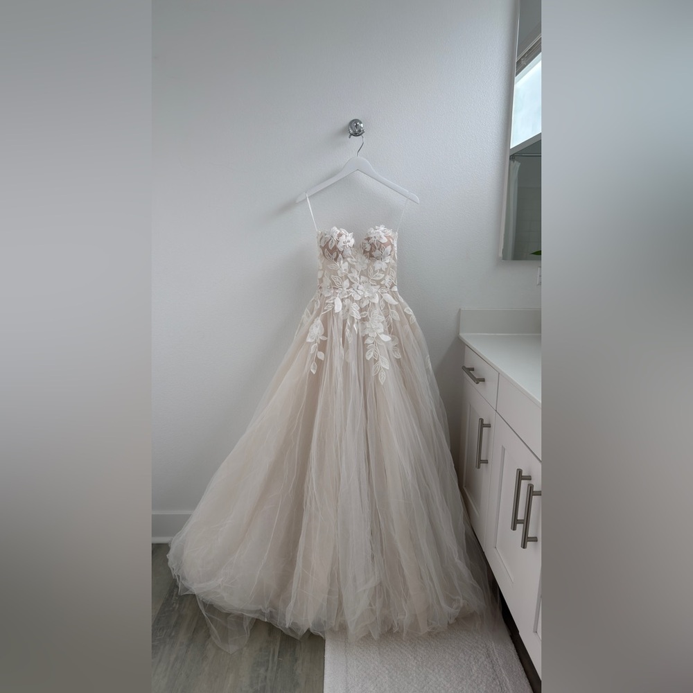 Mira Zwillinger Nelly gown
